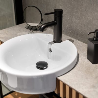 850_8987_Easy-Resize.com