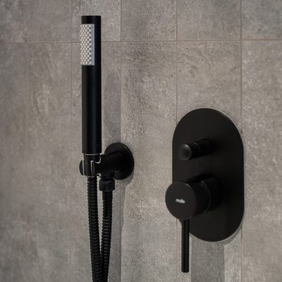 850_8990_Easy-Resize.com